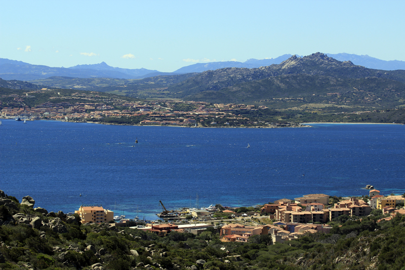 2016-05-03_114528 sardinien-2016.jpg - Blick von Isdola Maddalena nach Sardinien